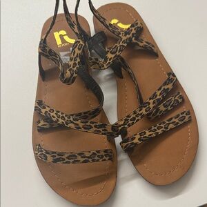 Leopard Print Sandals with Straps
